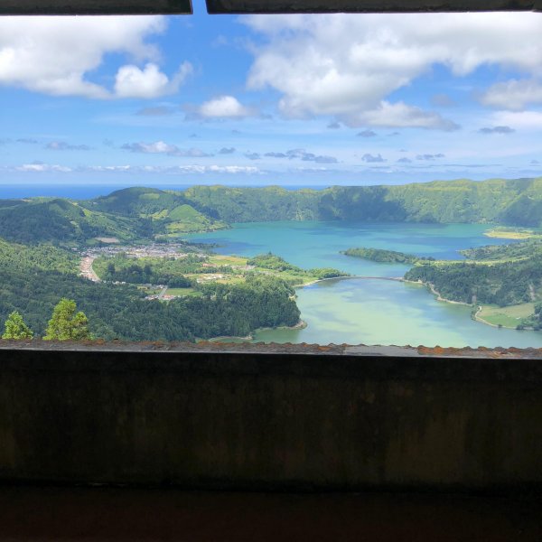 Ausblick vom verlassenen Hotel